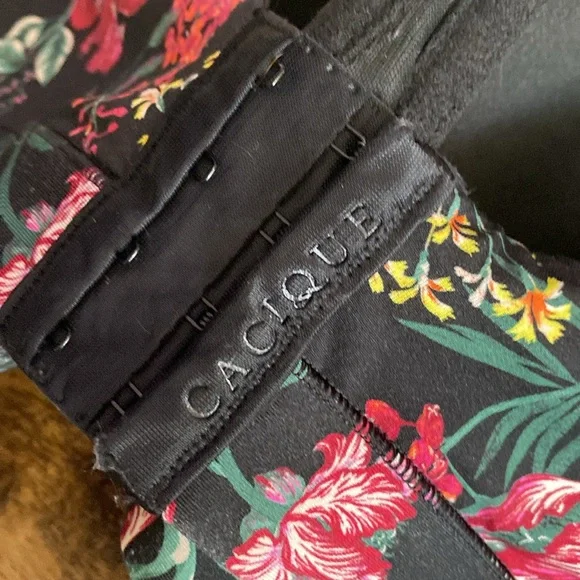 CLINIQUE full coverage bra size women’s 42H - Picture 6 of 8